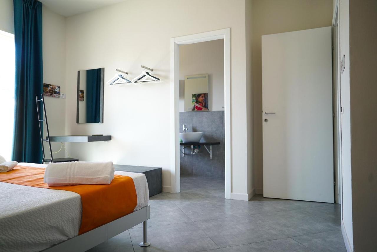 Click Art & Room Trabia Exterior foto