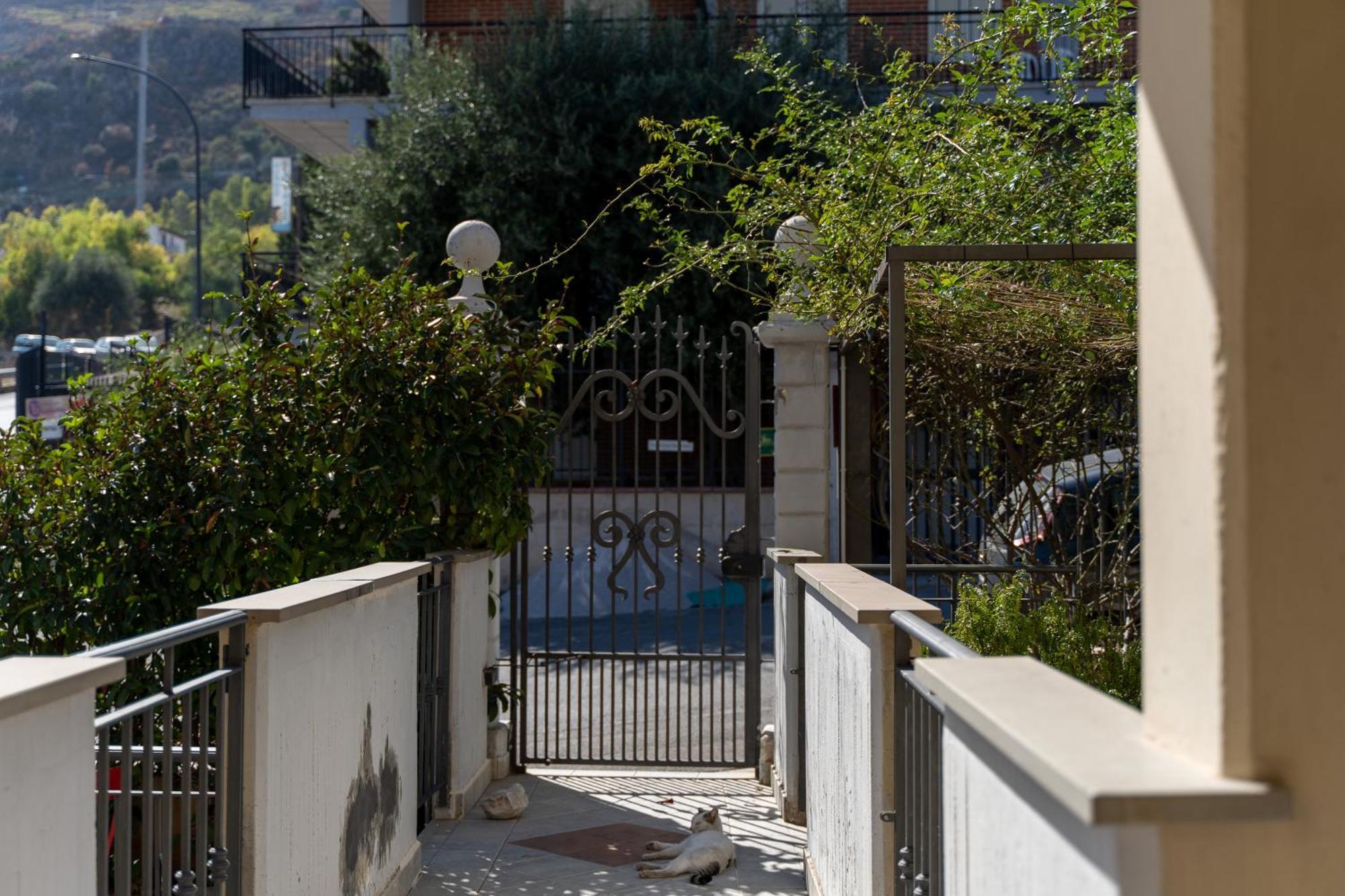 Click Art & Room Trabia Exterior foto